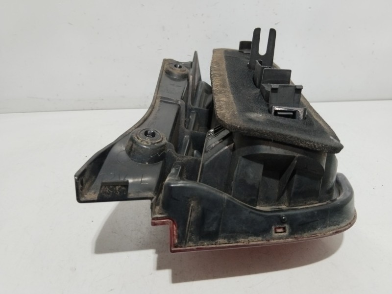 Recambio de piloto trasero izquierdo para nissan micra iii (k12) 1.5 dci referencia OEM IAM 26555AX720  