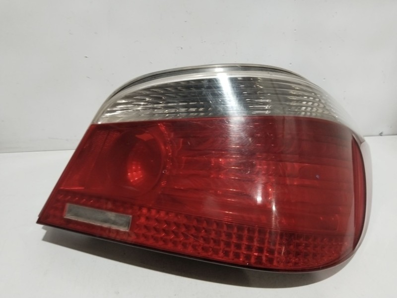 Recambio de piloto trasero derecho para bmw 5 (e60) 525 d referencia OEM IAM 7165738  