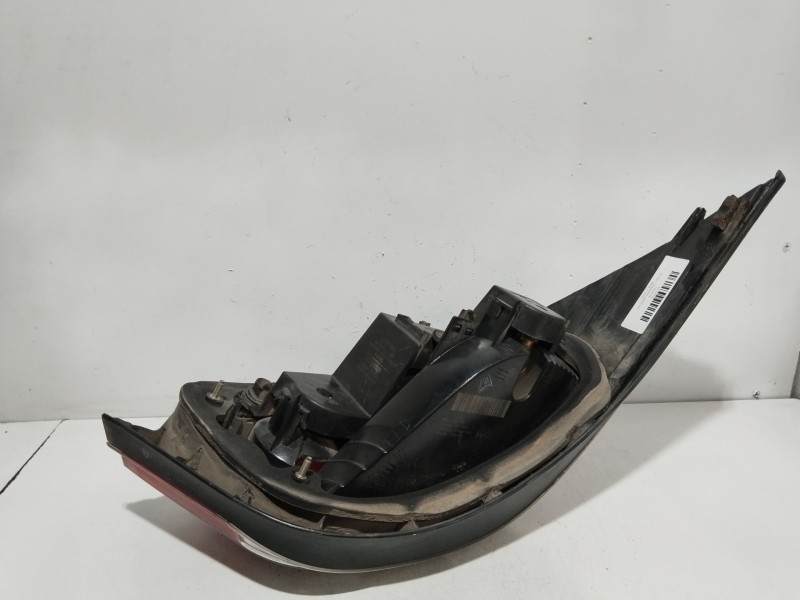 Recambio de piloto trasero derecho para bmw 5 (e60) 525 d referencia OEM IAM 7165738  