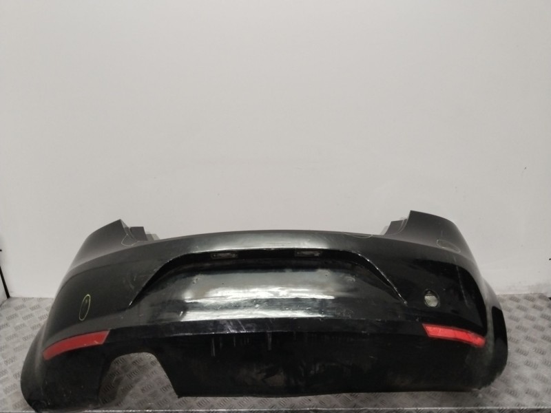 Recambio de paragolpes trasero para seat leon (1p1) 1.4 tsi referencia OEM IAM 1P0807421GRU  