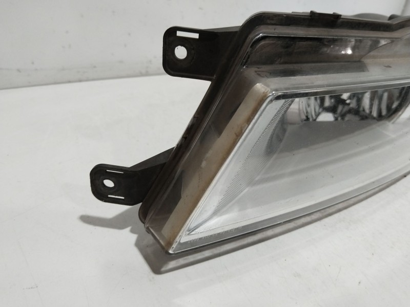 Recambio de faro antiniebla derecho para skoda rapid (nh3, nk3, nk6) 1.6 tdi referencia OEM IAM 5JA941700B  