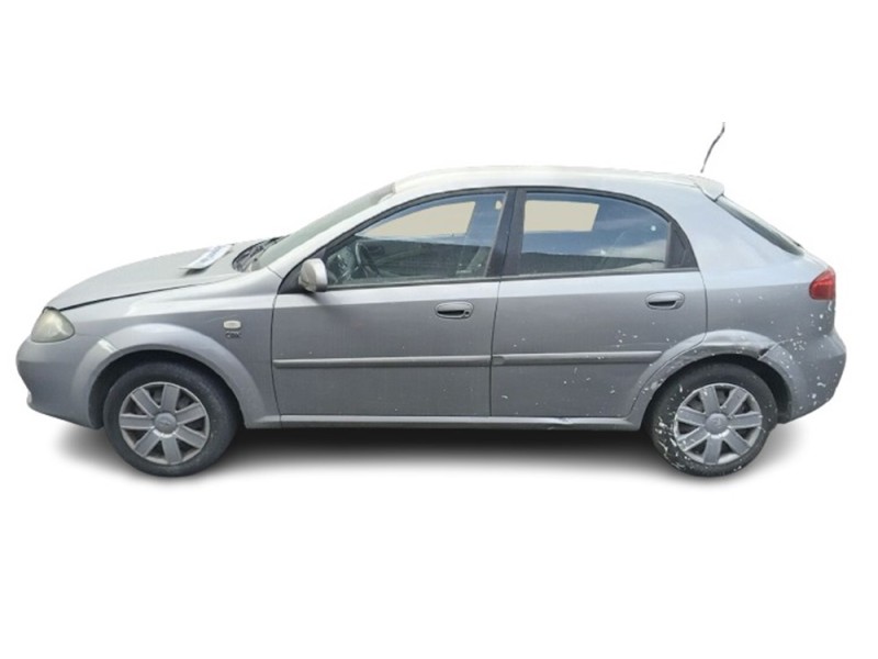 daewoo lacetti hatchback (klan) del año 2004 daewoo lacetti hatchback (klan) del año 2004
