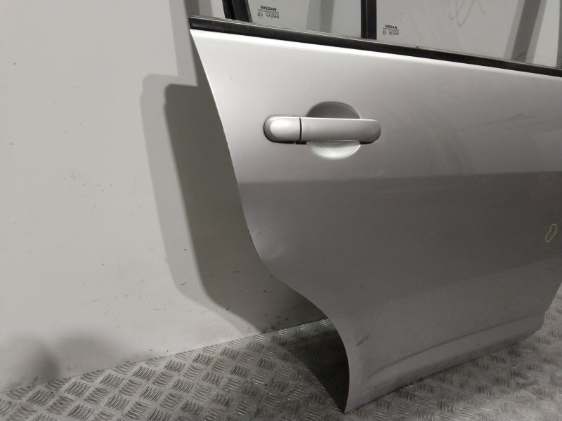 Recambio de puerta trasera derecha para nissan tiida hatchback (c11) 1.5 dci referencia OEM IAM 82100EL030  