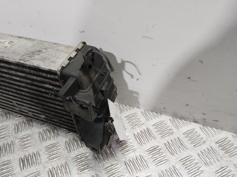 Recambio de intercooler para opel zafira b cosmo referencia OEM IAM 13240831  