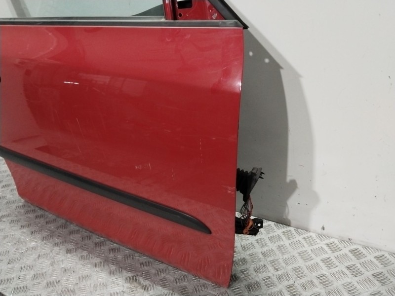 Recambio de puerta delantera derecha para skoda fabia (5j2 ) urban referencia OEM IAM 5J6831055  