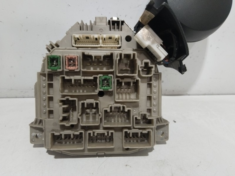 Recambio de cuadro instrumentos para peugeot 107 (pm_, pn_) 1.0 referencia OEM IAM H01838000H012A  