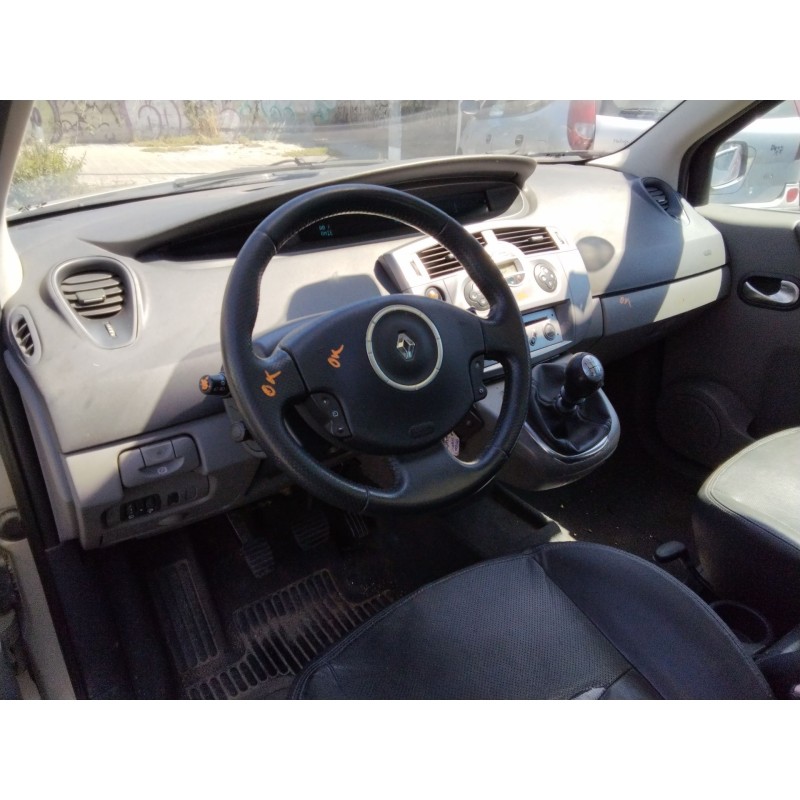 RENAULT GRAND SCÉNIC II (JM0/1_) - imagen 5