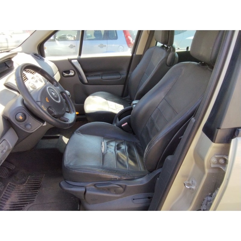 RENAULT GRAND SCÉNIC II (JM0/1_) - imagen 6