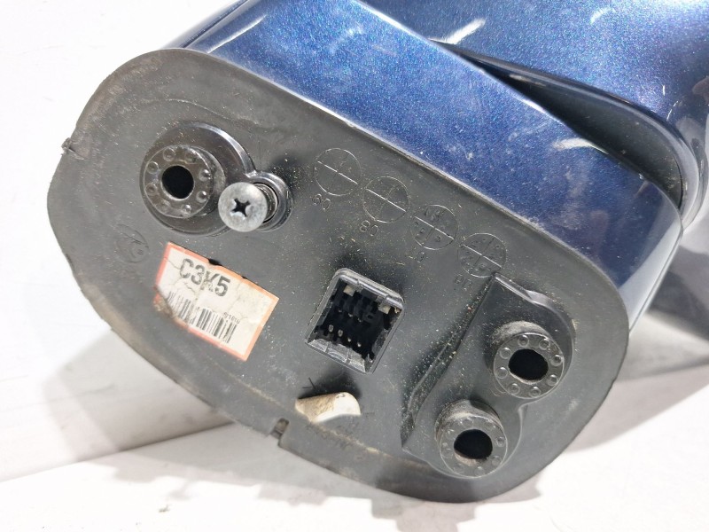 Recambio de retrovisor derecho para kia carens (un) active referencia OEM IAM A045611  