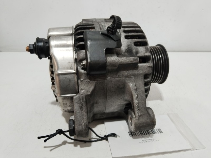 Recambio de alternador para kia sorento i (jc) 2.5 crdi referencia OEM IAM 373004A300  