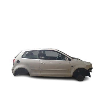 VOLKSWAGEN POLO IV (9N_, 9A_) de desguace