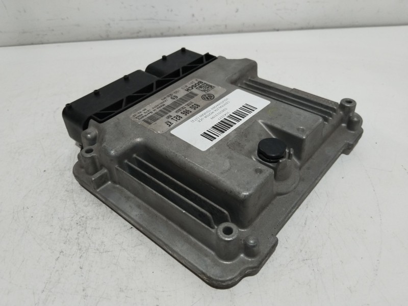 Recambio de centralita motor uce para volkswagen touran (1t2) edition referencia OEM IAM 0281013199 03G906021KF 