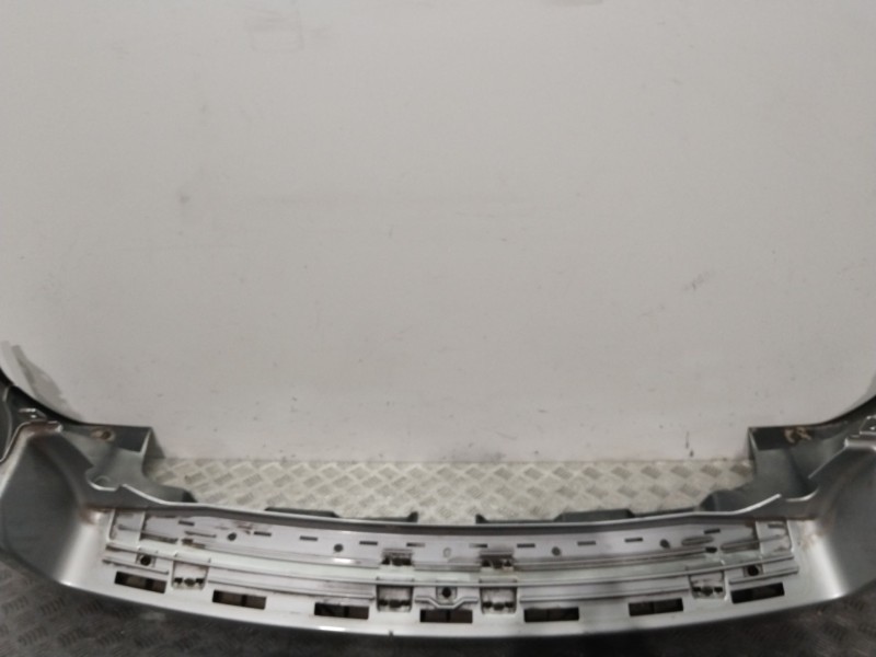 Recambio de paragolpes trasero para land rover range rover (lm) referencia OEM IAM  PLATA 