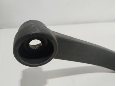 Recambio de brazo limpia delantero derecho para kia opirus (gh) 3.5 referencia OEM IAM    2