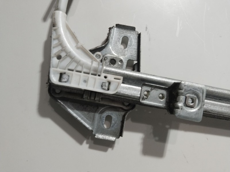 Recambio de elevalunas delantero izquierdo para nissan interstar caja/chasis (x70) dci 150 referencia OEM IAM 8200467971  