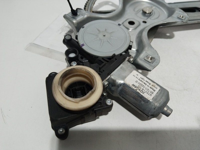 Recambio de elevalunas delantero izquierdo para toyota auris (_e15_) 1.6 (zre151_) referencia OEM IAM 8570202020  6982002330