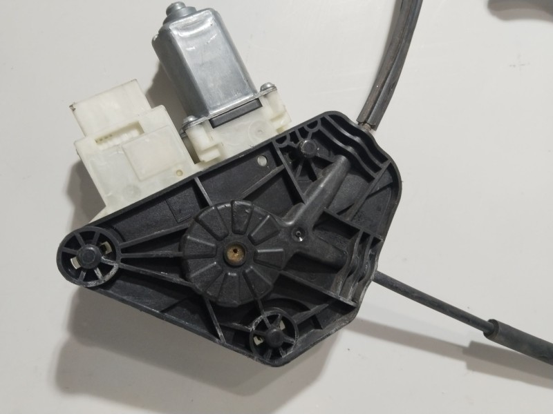 Recambio de elevalunas trasero izquierdo para skoda rapid active referencia OEM IAM 5JA959811L  