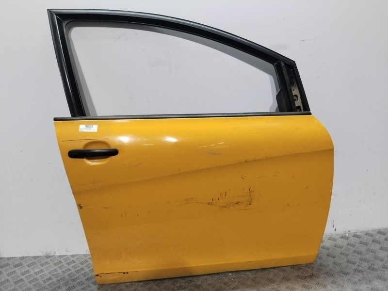 Recambio de puerta delantera derecha para seat altea xl (5p5) reference referencia OEM IAM 5P0831056A AMARILLA 