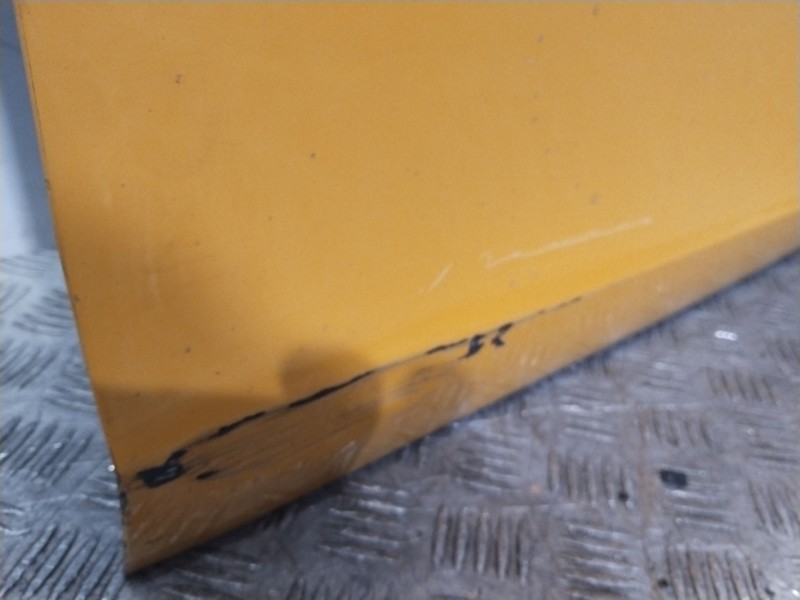 Recambio de puerta delantera derecha para seat altea xl (5p5) reference referencia OEM IAM 5P0831056A AMARILLA 