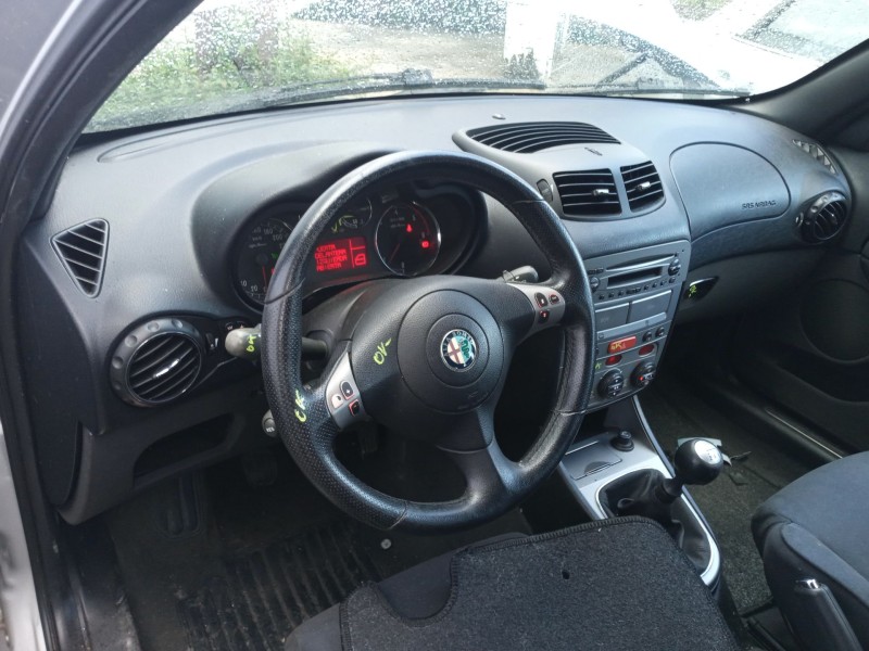 alfa romeo 147 (937_) del año 2005