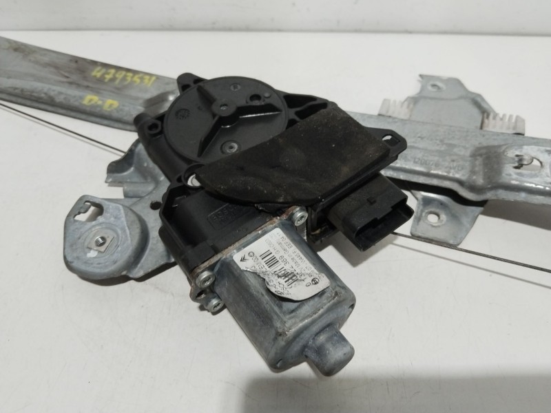 Recambio de elevalunas delantero derecho para peugeot 308 confort referencia OEM IAM 9657247580  0130822369