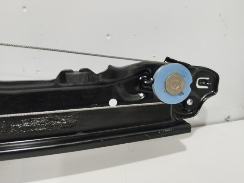 Recambio de elevalunas delantero izquierdo para nissan pulsar (c13) acenta referencia OEM IAM 807013ZL0B  C25512101