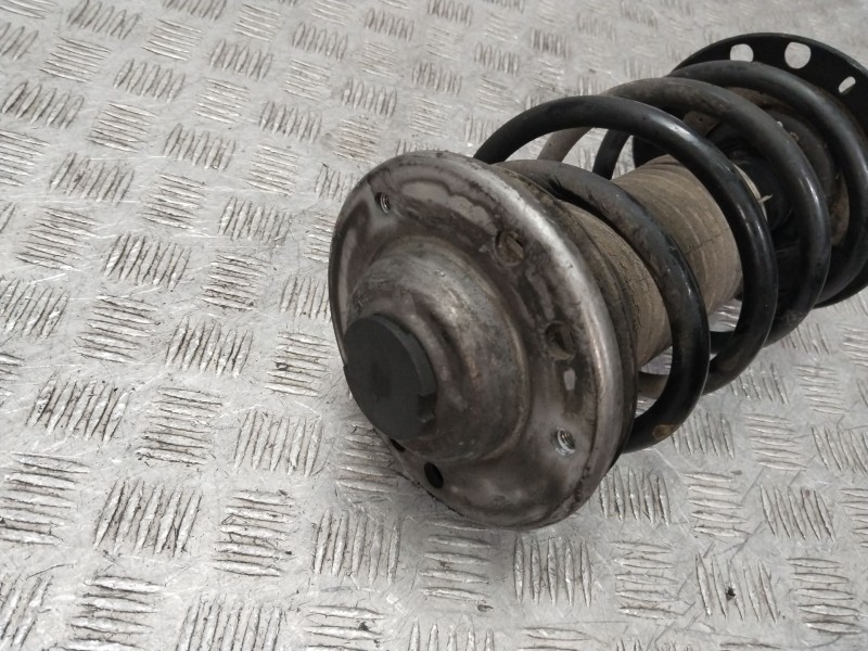 Recambio de amortiguador delantero izquierdo para opel vectra c berlina elegance referencia OEM IAM 13254161  