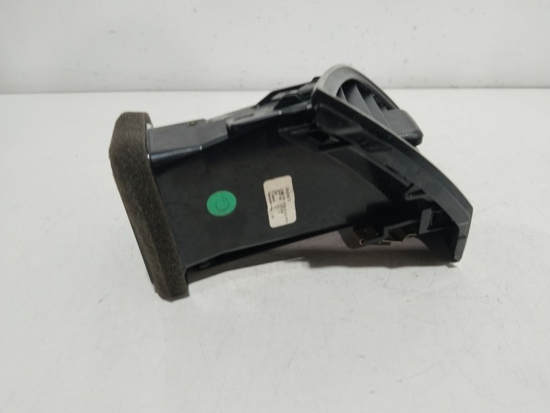 Recambio de aireador delantero derecho para skoda fabia iii (nj3) 1.0 referencia OEM IAM 20006576  