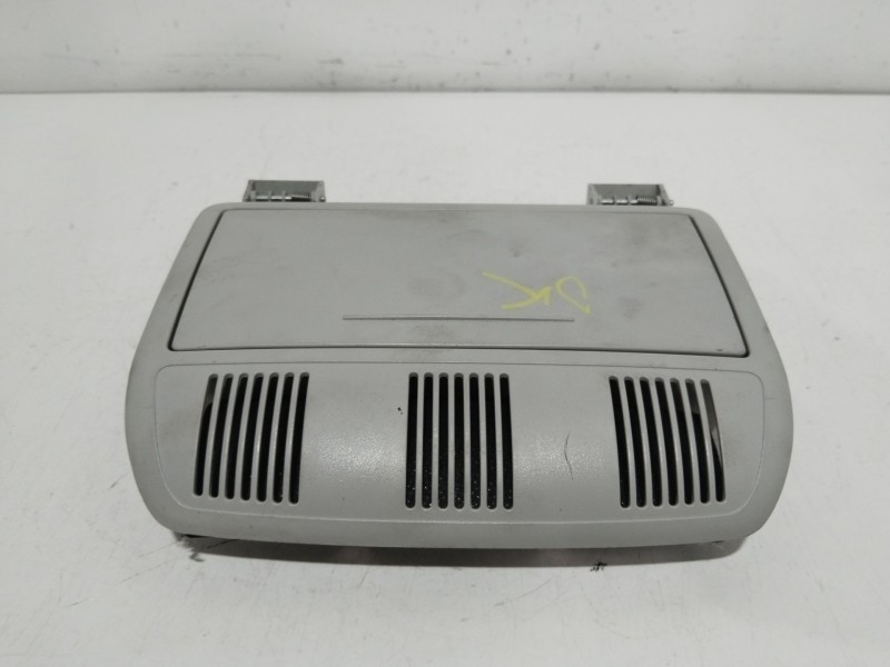 Recambio de guantera para skoda fabia iii (nj3) 1.0 referencia OEM IAM 5JA868565A  