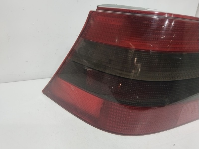 Recambio de piloto trasero izquierdo para volkswagen golf iv berlina (1j1) conceptline referencia OEM IAM 1J6945095S  