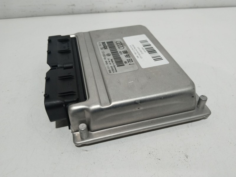Recambio de centralita motor uce para audi a6 c5 (4b2, 4b4) 2.4 referencia OEM IAM 0261206122  