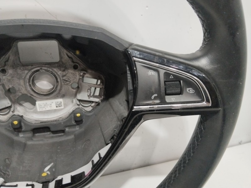 Recambio de volante para skoda fabia iii (nj3) 1.0 referencia OEM IAM 5E0419685A  