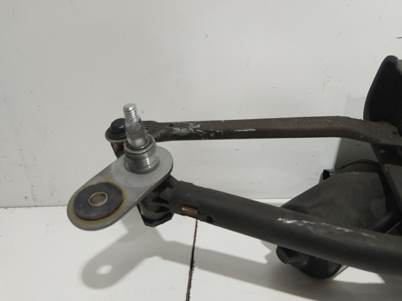 Recambio de motor limpia delantero para hyundai trajet (fo) 2.0 gls referencia OEM IAM 981503A000  