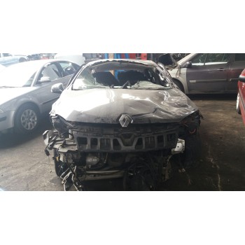 RENAULT MEGANE III BERLINA 5 P