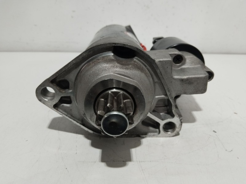 Recambio de motor arranque para volkswagen polo (6n2) 1.9 sdi referencia OEM IAM 085911023K  
