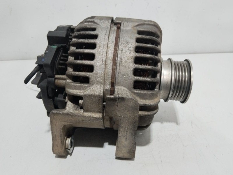 Recambio de alternador para opel astra h (a04) 1.6 (l48) referencia OEM IAM 0124425020  