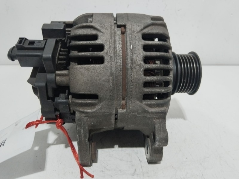 Recambio de alternador para seat cordoba (6l2) 2.0 referencia OEM IAM 037903025M  