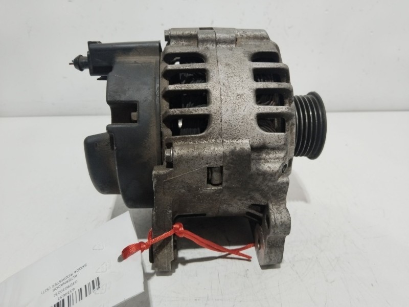 Recambio de alternador para skoda roomster (5j7) 1.2 referencia OEM IAM 03D903025J  