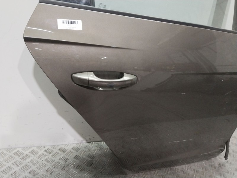 Recambio de puerta trasera derecha para seat leon (5f1) style referencia OEM IAM 5F9833056   Recambio de puerta trasera derecha para seat leon (5f1) style referencia OEM IAM 5F9833056