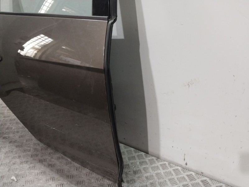 Recambio de puerta trasera derecha para seat leon (5f1) style referencia OEM IAM 5F9833056   Recambio de puerta trasera derecha para seat leon (5f1) style referencia OEM IAM 5F9833056