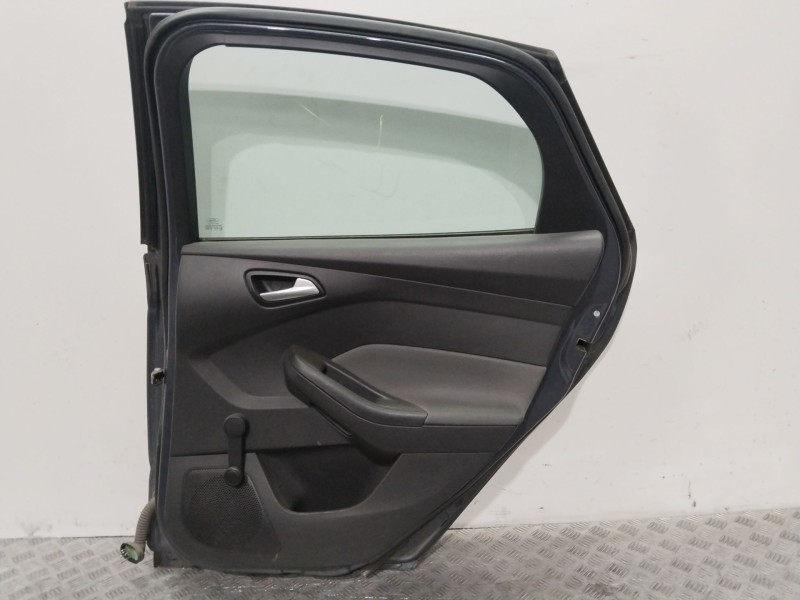 Recambio de puerta trasera derecha para ford focus iii 1.6 ecoboost referencia OEM IAM   GRIS