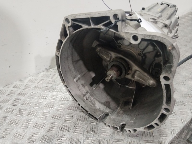 Recambio de caja cambios para bmw 5 touring (e61) 525 d referencia OEM IAM JGA  GS653DZ