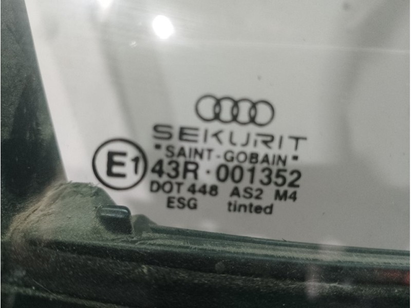 Recambio de elevalunas delantero derecho para audi a4 berlina (8e) 1.8 t quattro referencia OEM IAM 8E0837462C  