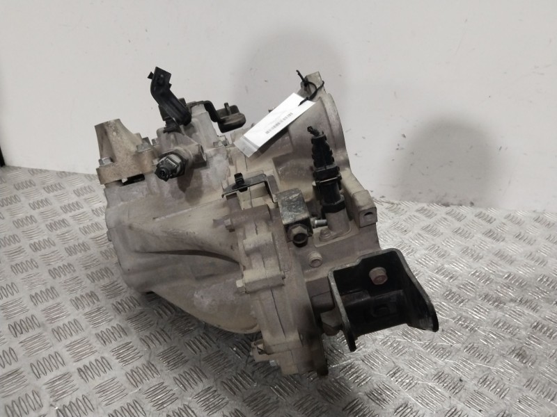Recambio de caja cambios para hyundai accent iii sedán (mc) 1.6 gls referencia OEM IAM R71873  