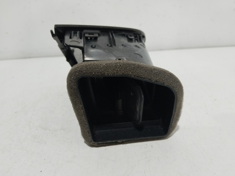 Recambio de aireador delantero izquierdo para skoda fabia iii (nj3) 1.0 referencia OEM IAM 20006575  