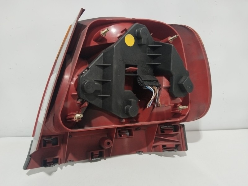 Recambio de piloto trasero izquierdo para audi a4 berlina (b5) 1.8 referencia OEM IAM   