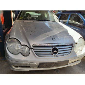 MERCEDES-BENZ CLASE C (W203) BERLINA