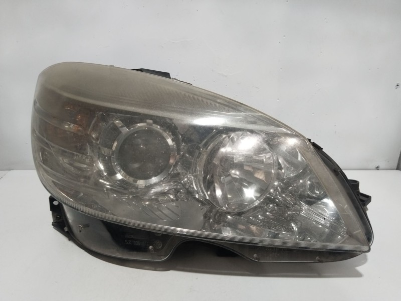 Recambio de faro derecho para mercedes-benz clase clc (cl203) clc 220 cdi (203.708) referencia OEM IAM 1305236211  