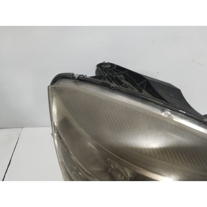 Recambio de faro derecho para mercedes-benz clase clc (cl203) clc 220 cdi (203.708) referencia OEM IAM 1305236211  