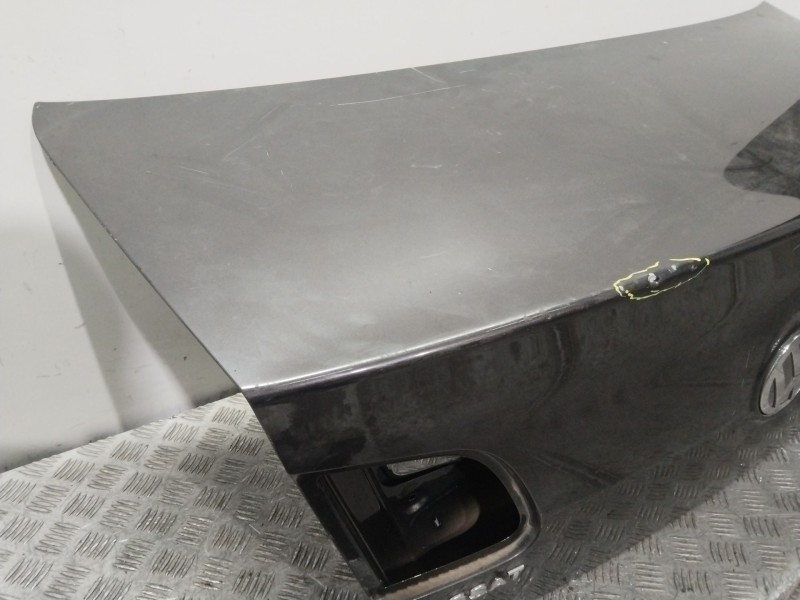 Recambio de porton trasero para volkswagen passat b6 (3c2) 2.0 tdi referencia OEM IAM 3C5827025H  